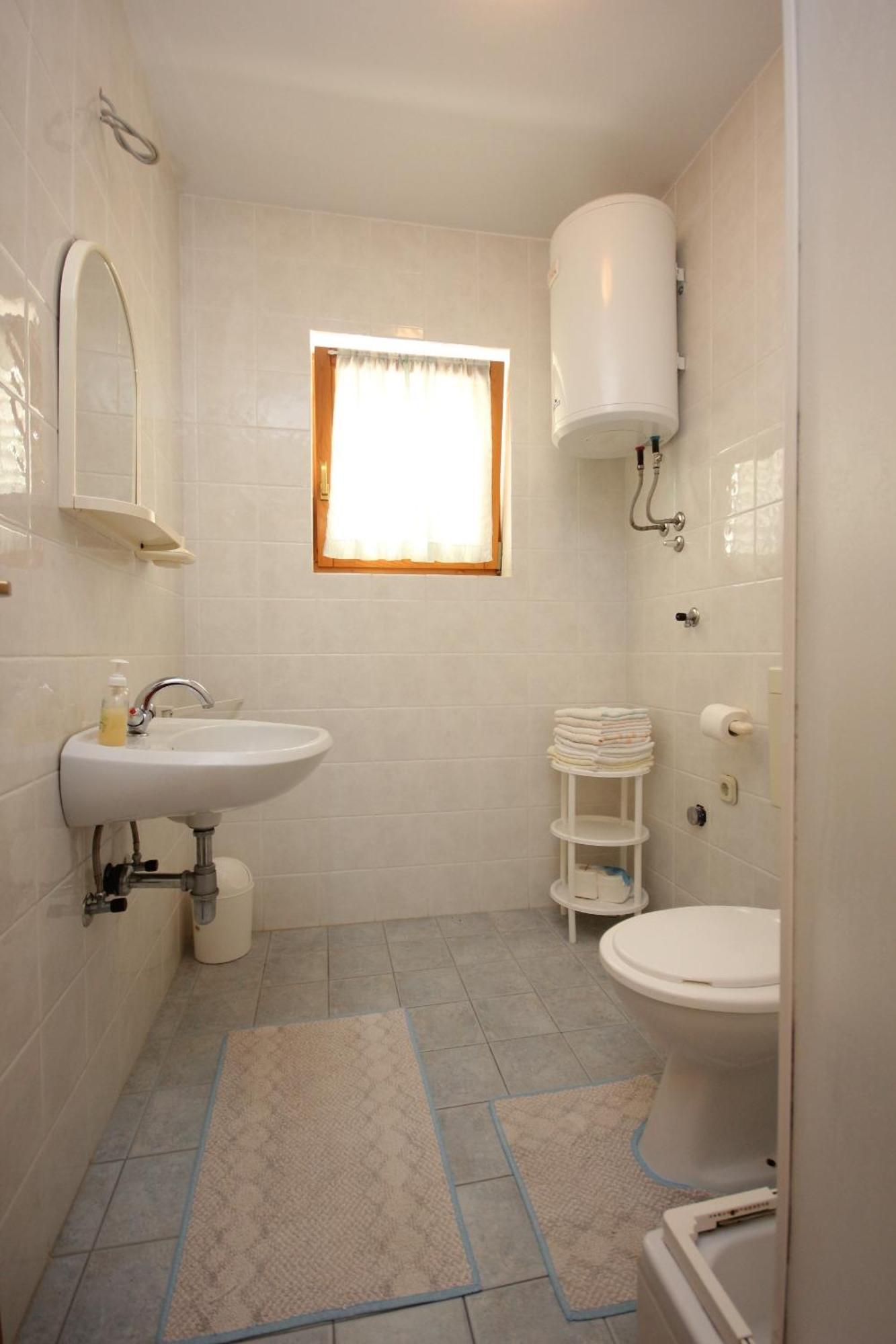 Apartments By The Sea Vis - 2470 Room photo