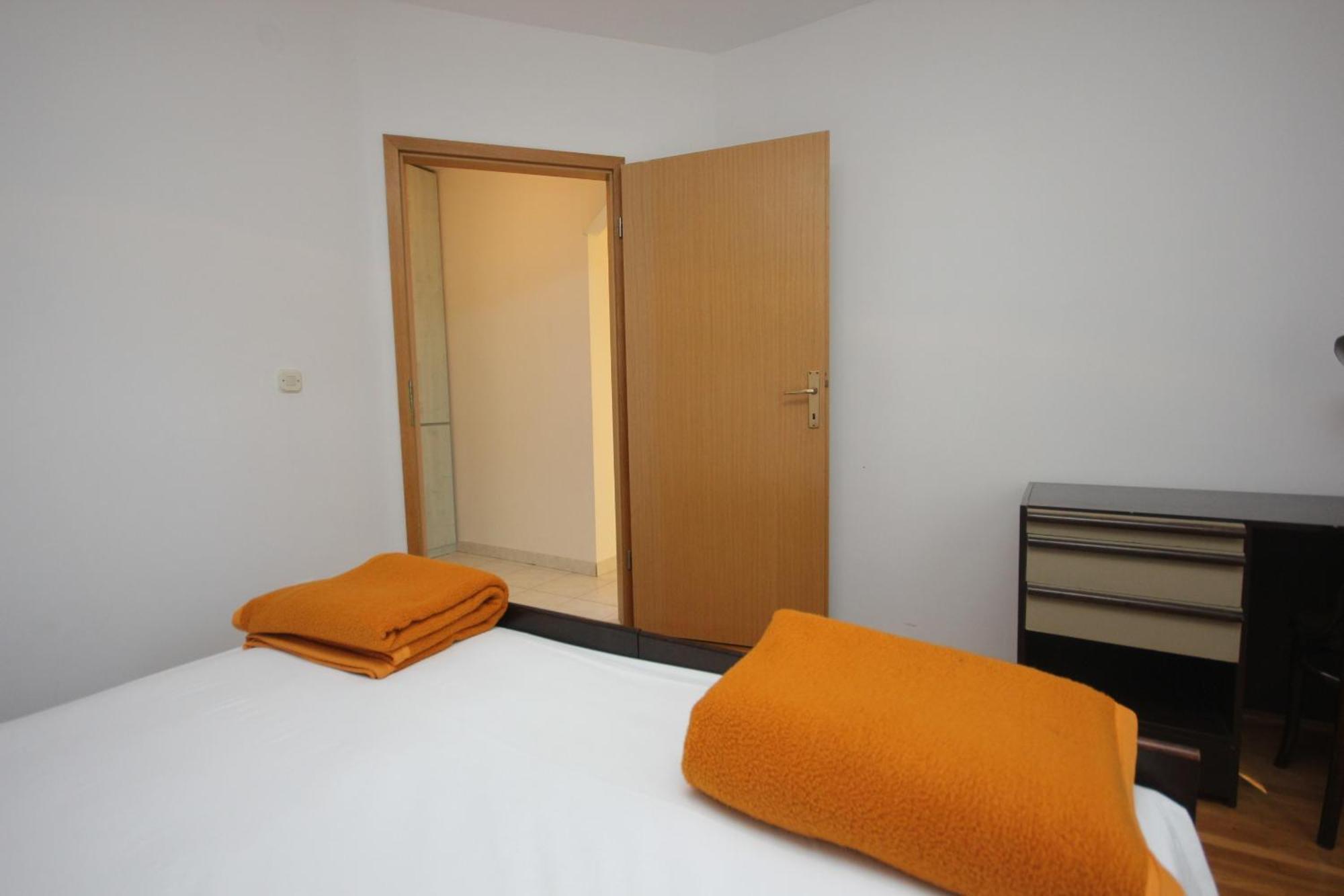 Apartments By The Sea Vis - 2470 Room photo
