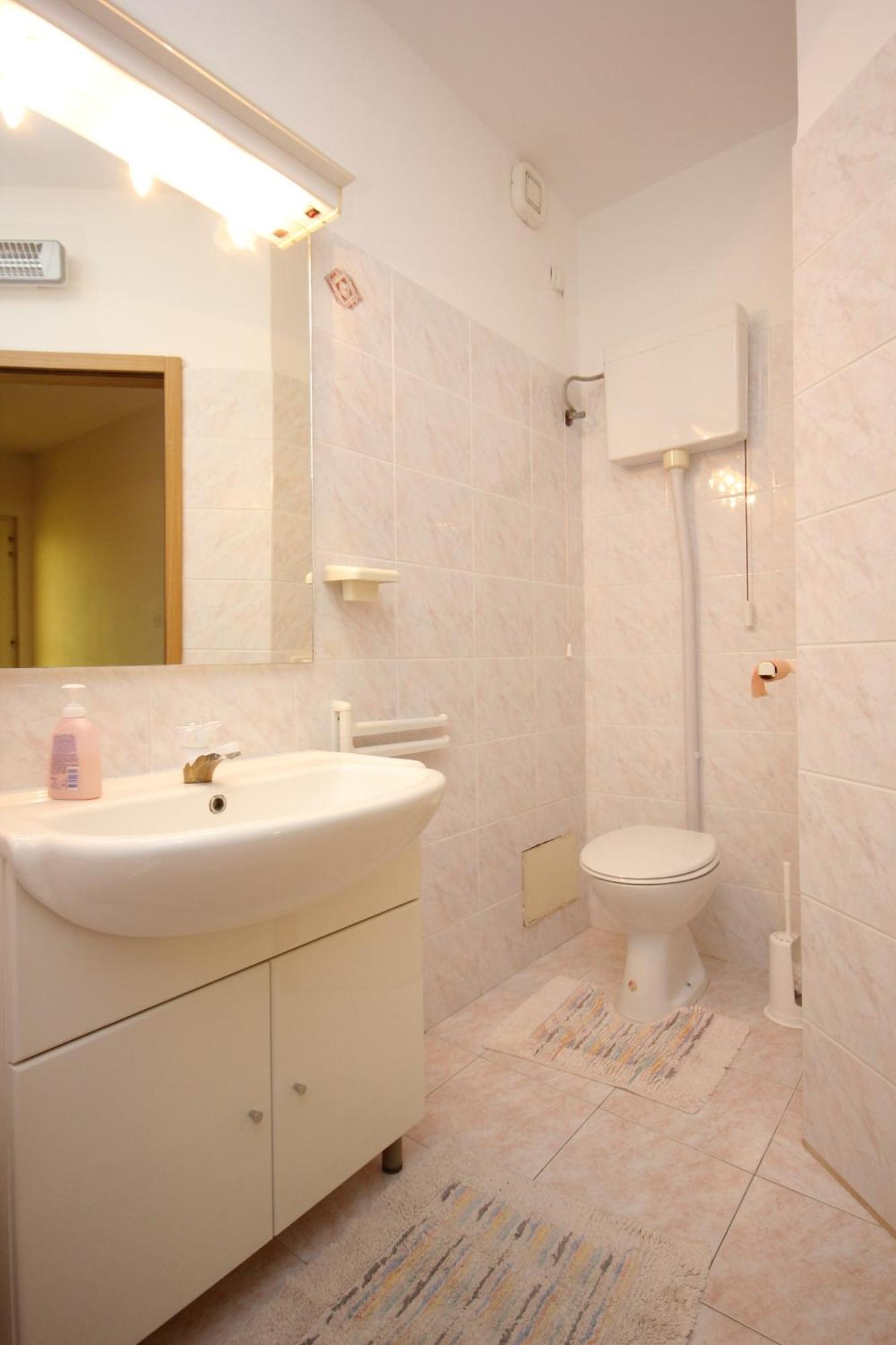 Apartments By The Sea Vis - 2470 Room photo